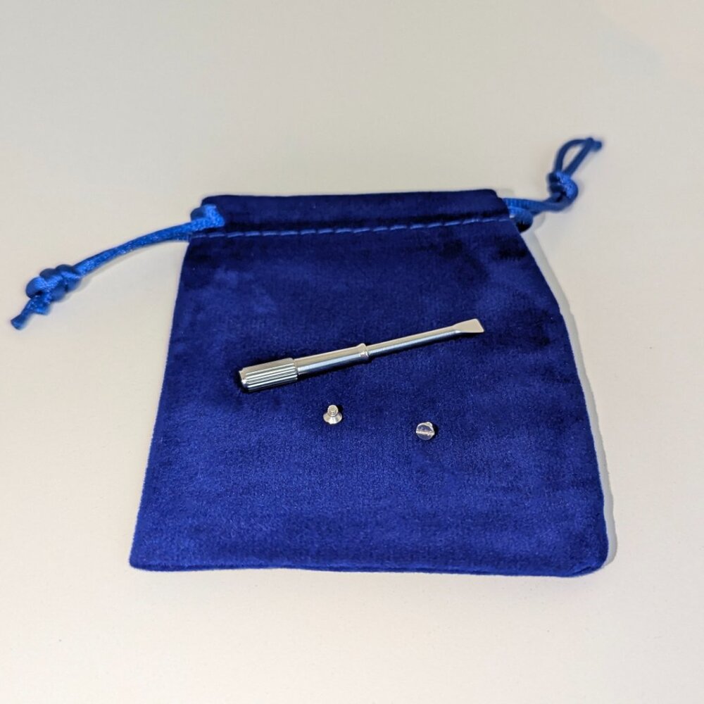 The Love Bracelet Replacement Screw + Screwdriver + Gift Bag Revson Gift… - Picture 10 of 14